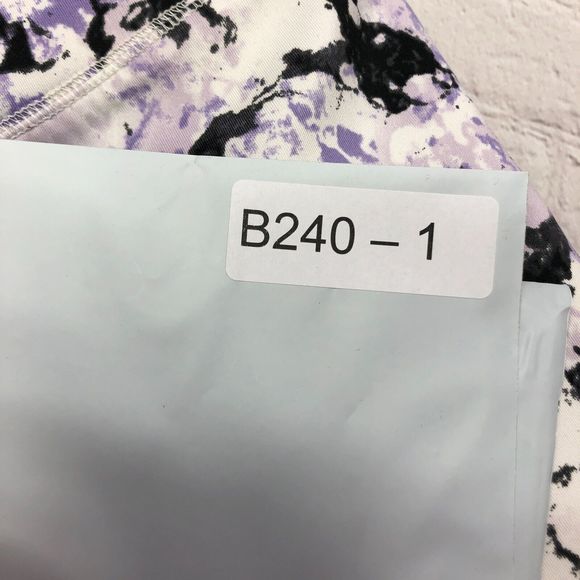 Juicy Couture Women Pullover Sweatshirt Size Medium Polyester Blend B240 -1 - Picture 14 of 15